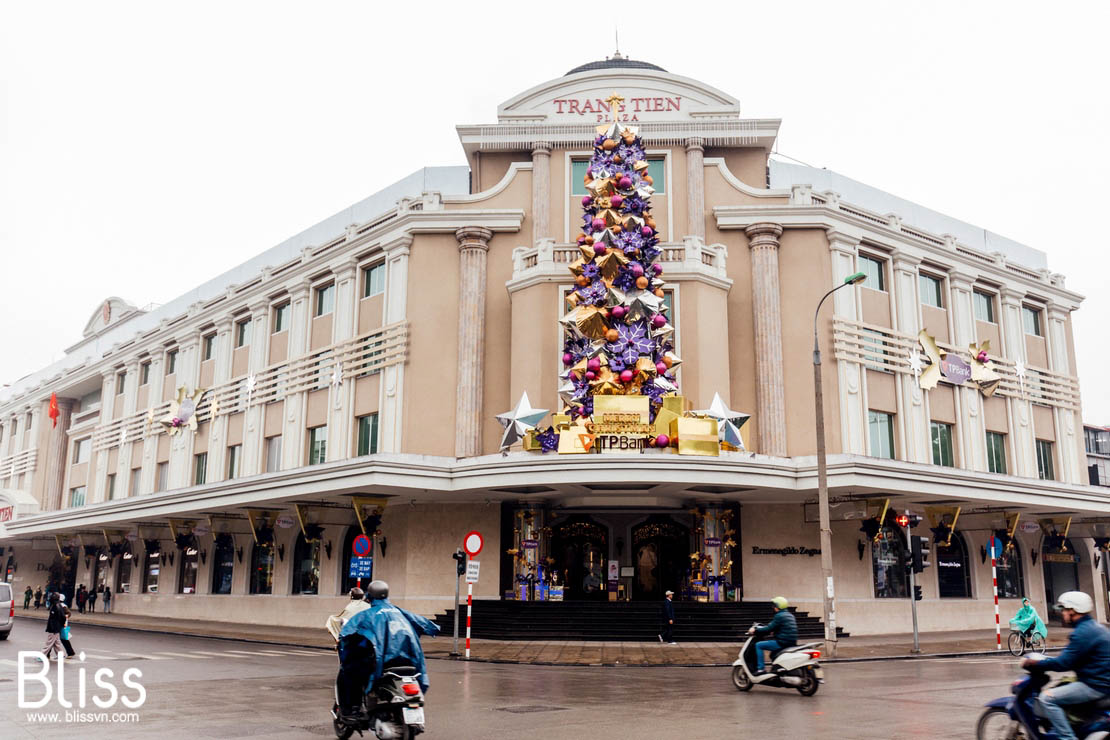 trang trí noel trung tâm thương mại bliss event decor vietnam