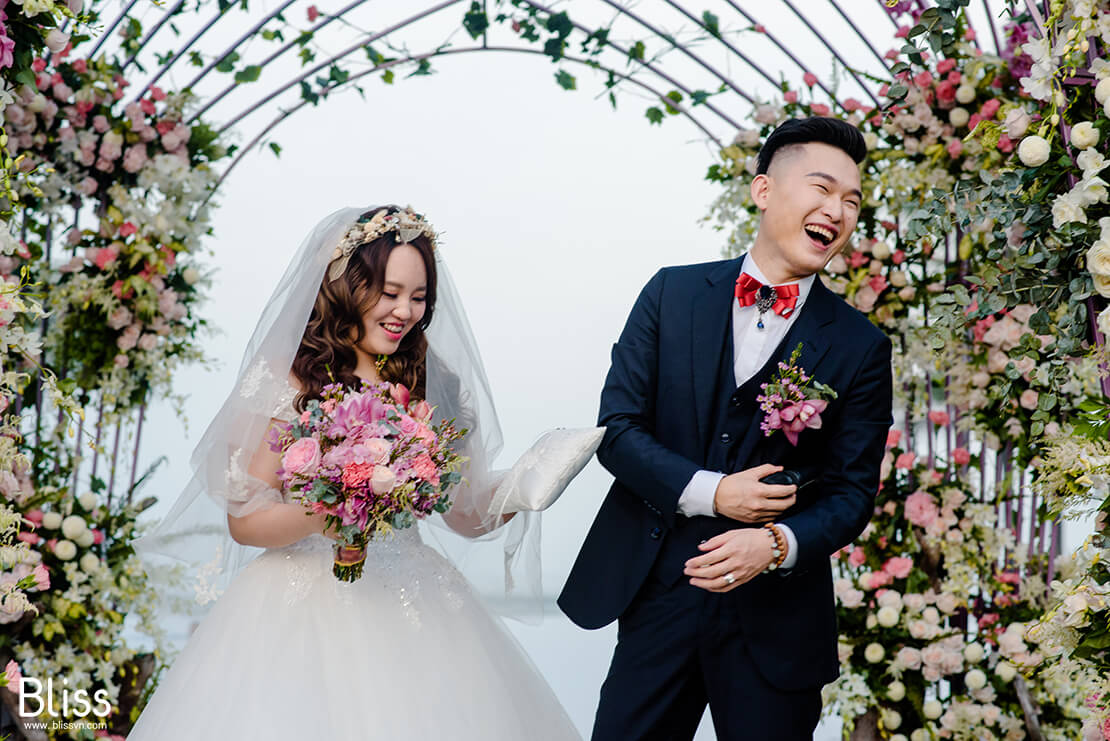 vietnam destination beach wedding in da nang by bliss wedding, bliss wedding planner vietnam