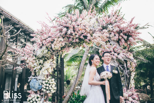 Beach Wedding in Vietnam