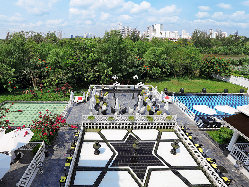 Garden wedding in Hochiminh