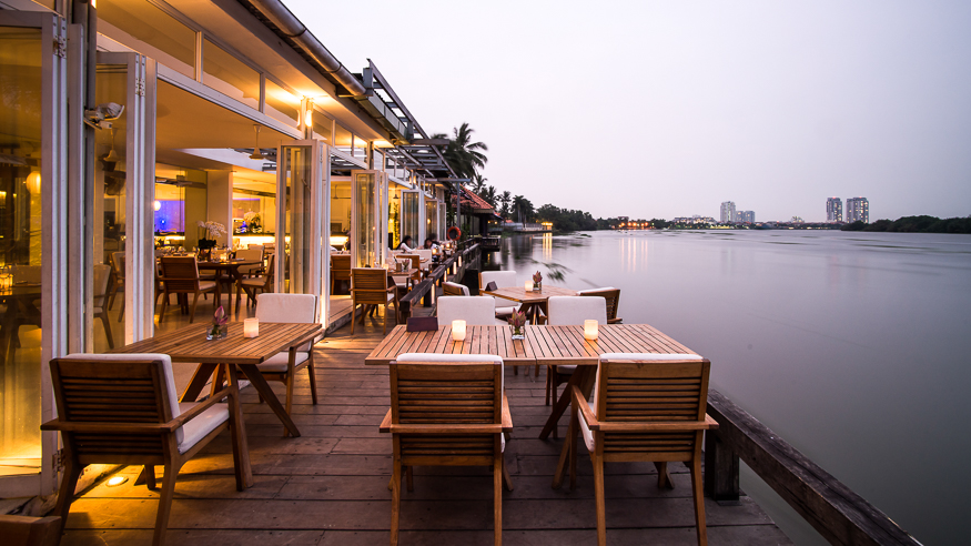 Outdoor wedding in Hochiminh