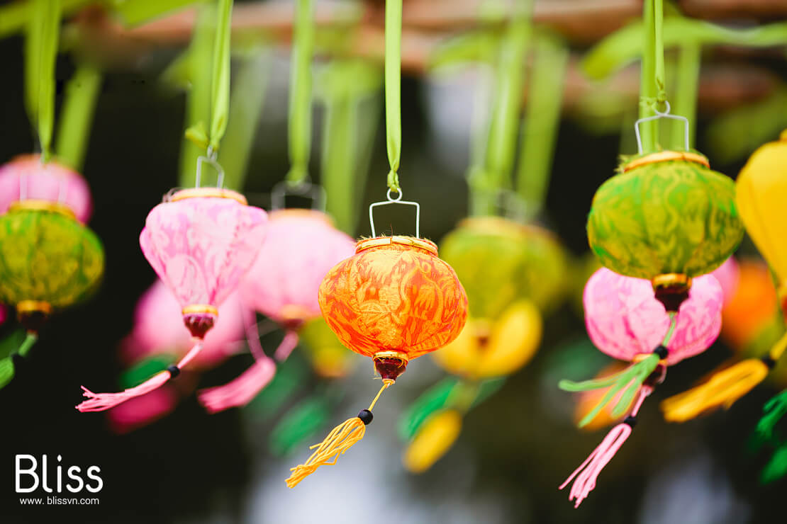 beach wedding in hoi an