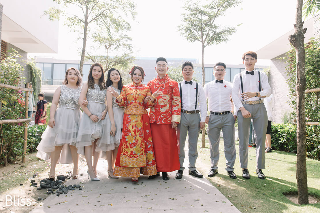 Beach-wedding-in-Da-Nang