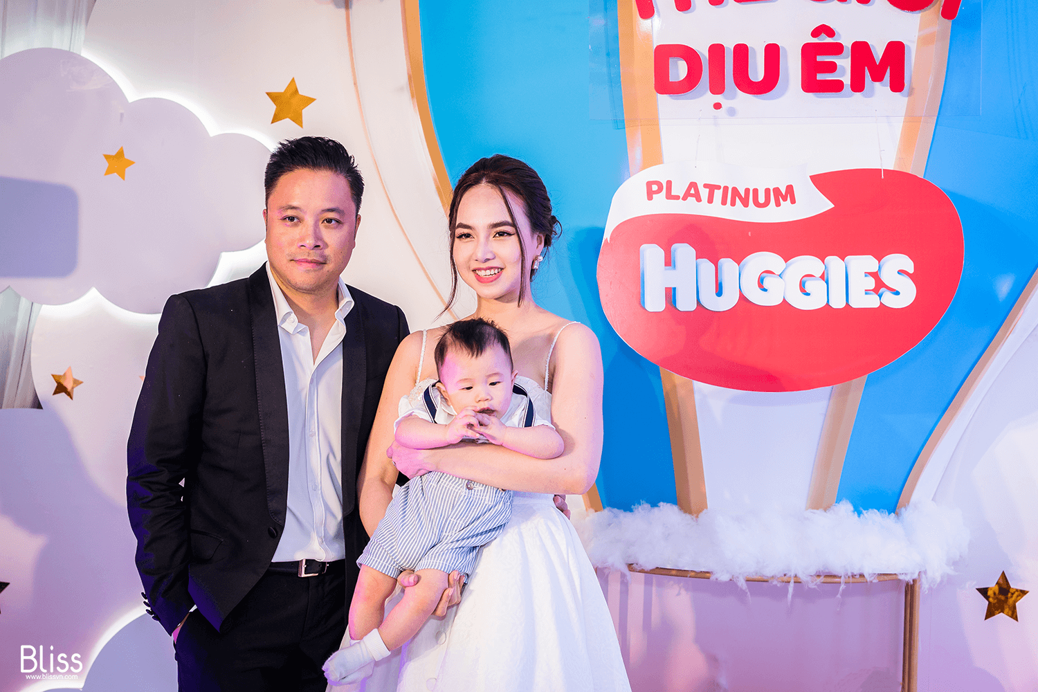 tổ chức sự kiện ra mắt sản phẩm mới huggies platinum - bliss việt nam